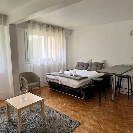 Harmonie - Affaires & Loisirs A Apartment Rueil-Malmaison